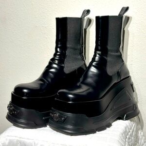 Versace Medusa Anthem Platform Boots